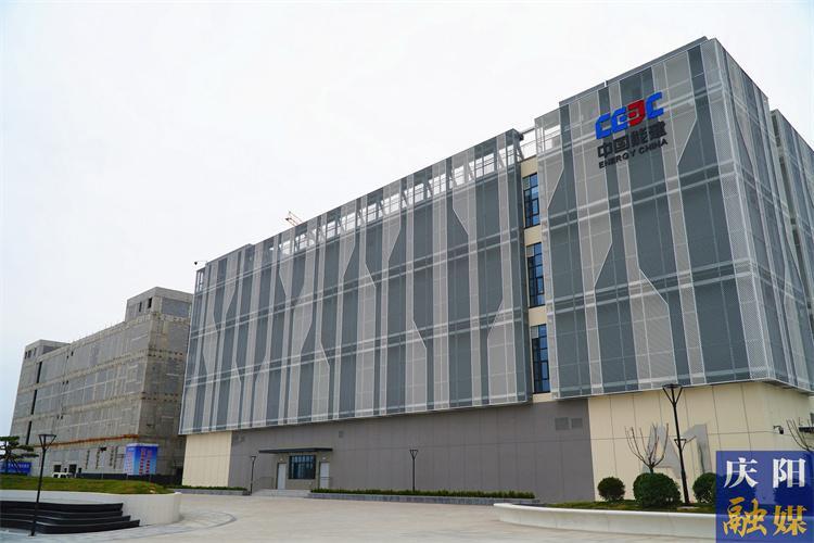 慶陽市住建局：“保姆式”服務讓企業(yè)舒心“安家”