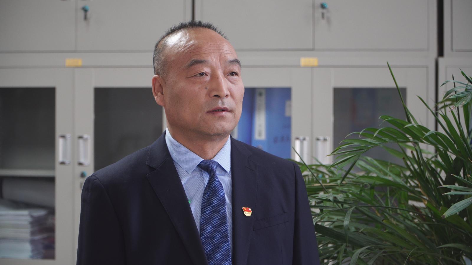 【數(shù)字經(jīng)濟招商選資】以綠電聚合供電模式降電價 提高數(shù)字經(jīng)濟招商競爭力——訪市能源局黨組書記、局長劉興峰